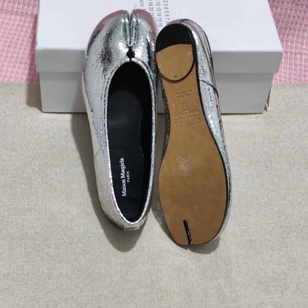 Maison Martin Margiela Silver Tabi Split-Toe Ballet Flats - Picture 5 of 8